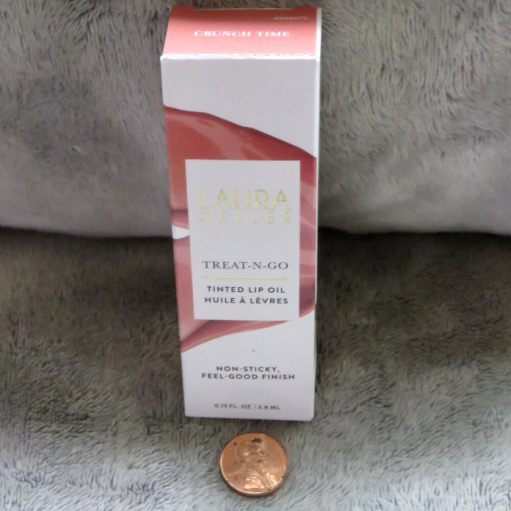 New in Box Laura Geller "Crunch Time" Treat-N-Go Tinted Lip Oil Soft Peach .13oz